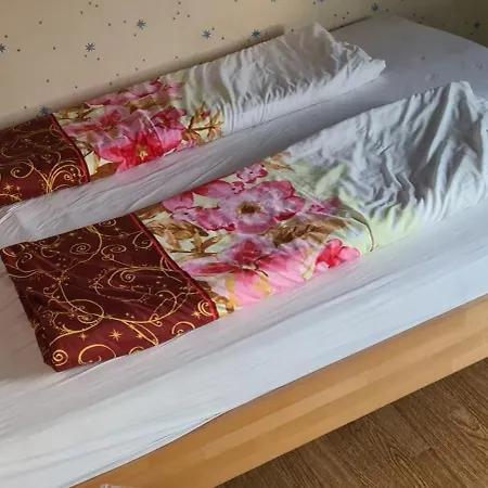 Apartment Ruhige Lage Dachgeschoss